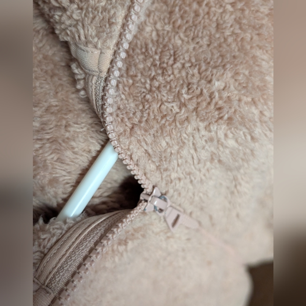 Uniqlo Dusty Pink Fluffy Yarn Fleece Full-Zip Jacket Size Small - Picture 4 of 5